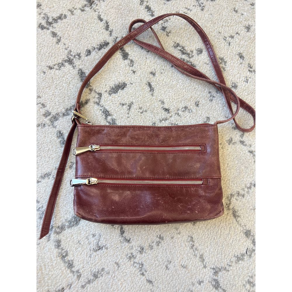 Hobo the original Mara‎ red burundy leather crossbody